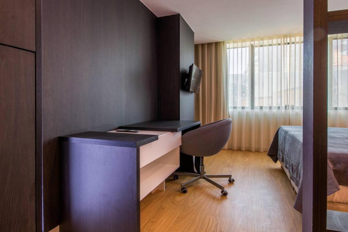 406 Gale Center Apartment Wifi, Parking Porto Luaran gambar